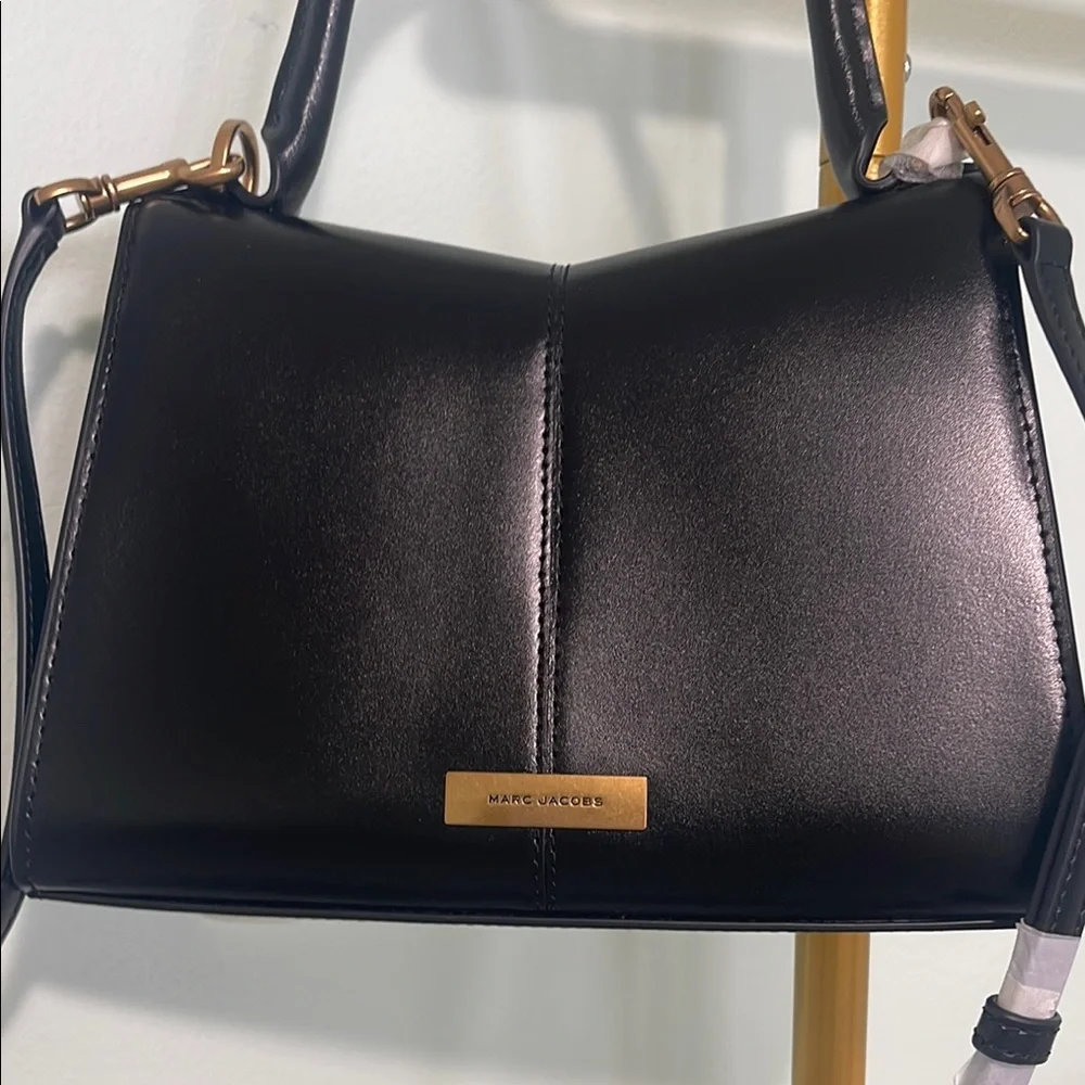 Marc Jacobs - Picture 3 of 8